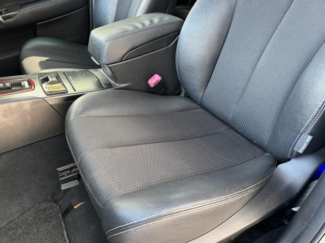 レガシィツーリングワゴン ２．５ｉアイサイト　Ｓパッケージ　ＳＴＩフロントスポイラー　１０型フローティングナビ　ハーフレザー　ドライブレコーダー　パワーシート　パドルシフト　ステアリングスイッチ　社外ＡＷ　ＥＴＣ（39枚目）