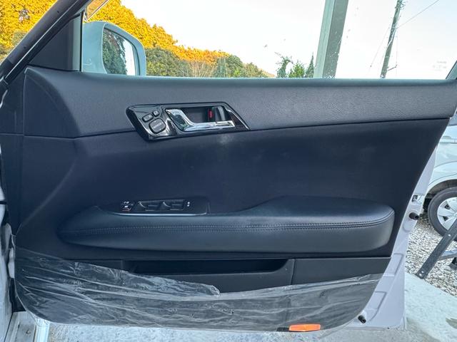 マークX 250G Sパッケージ フルエアロ ナビ キーレス ローダウン HIDヘッドライト 電動格納ミラー 車検整備付 実走行45000キロ ETC オートライト アルミホイール(28枚目)