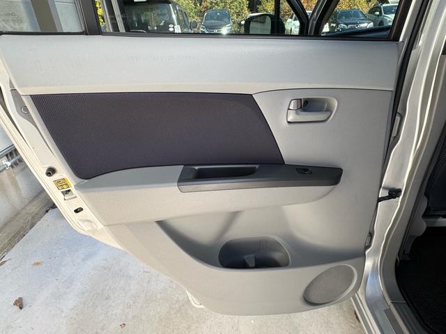 ワゴンR FX 禁煙車 キーレス 実走行18000キロ 車検整備付き エアコン パワステ パワーウィンドウ ABS セキュリティアラーム(23枚目)