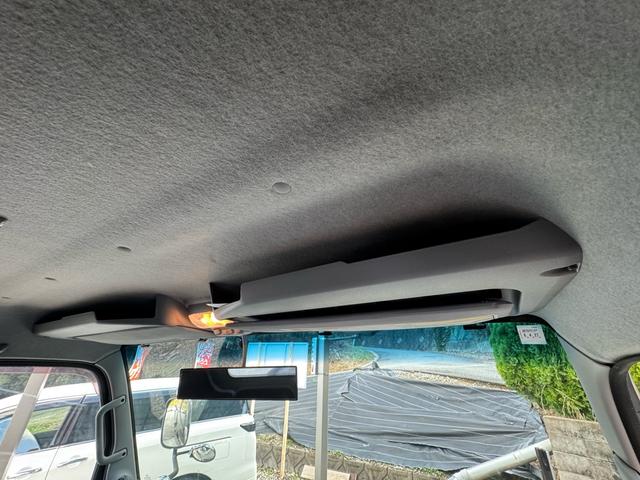 キャンター 　カスタム　積載車　キャリアカー　車輌運搬車　キャンターカスタム　ユニックネオ５　　積載量２０００キロ　メッキバンパー　左右開閉あおり　セーフティーローダー　ナビ　バックカメラ　Ｂｌｕｅｔｏｏｔｈ（37枚目）