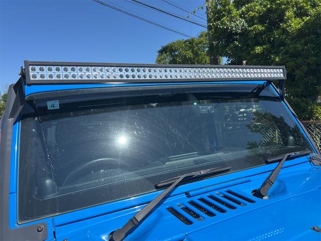 ジープ・ラングラーアンリミテッド 　４ＷＤ　ドライブレコーダー　ＥＴＣ　サイドカメラ　オートクルーズコントロール　ナビ　ＴＶ　ＡＴ　Ｂｌｕｅｔｏｏｔｈ　ＥＳＣ　エアコン　パワーウィンドウ　運転席エアバッグ　助手席エアバッグ（18枚目）