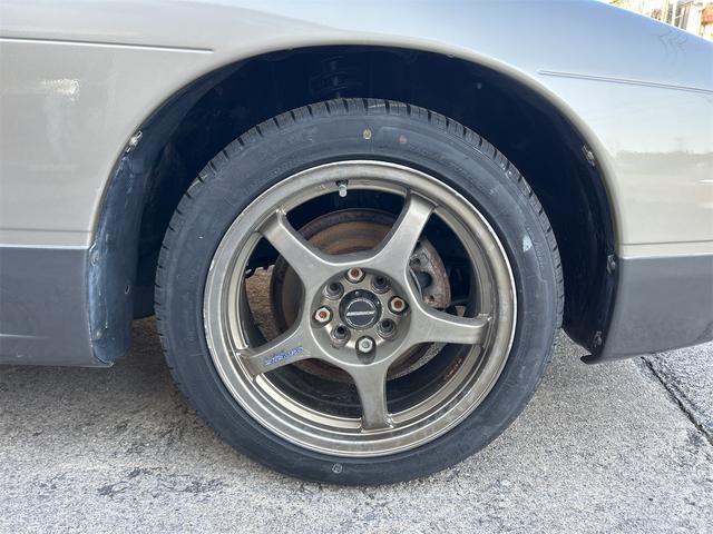 �A���~�z�C�[���𗚂��Ă��܂��B�A���~�z�C�[�������ł��Ԃ̃C���[�W�����Ȃ�ς��܂��ˁB