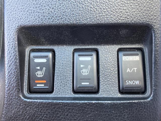 フェアレディＺ ロードスターバージョンＴ　オープンカー　ＥＴＣ　ＨＩＤ　ＡＴ　キーレスエントリー　シートヒーター　アルミホイール　盗難防止システム　衝突安全ボディ　ＡＢＳ　エアコン　パワーステアリング　パワーウィンドウ　運転席エアバッグ（3枚目）