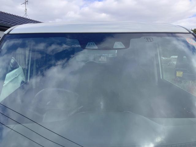 ソリオバンディット ハイブリッドMV 両側スライド・片側電動 クリアランスソナー オートクルーズコントロール レーンアシスト 衝突被害軽減システム アルミホイール オートライト LEDヘッドランプ スマートキー アイドリングストップ(11枚目)