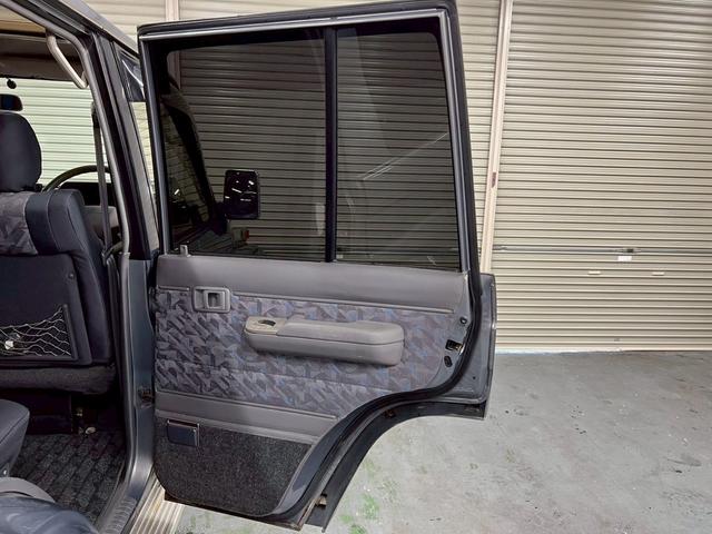 TOYOTA LAND CRUISER 70 ZX | 1998 | GRAY M | 220162 km