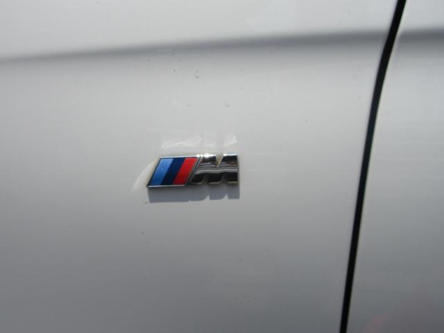 ３シリーズ ３１８ｉ　Ｍスポーツ　衝突軽減ブレーキ　禁煙車　ナビ　ＥＴＣ　ＧＰＳレーダー　バックカメラ　コンビシート　レーンキープアシスト　横滑り防止装置　盗難防止装置（12枚目）