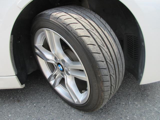 ３シリーズ ３１８ｉ　Ｍスポーツ　衝突軽減ブレーキ　禁煙車　ナビ　ＥＴＣ　ＧＰＳレーダー　バックカメラ　コンビシート　レーンキープアシスト　横滑り防止装置　盗難防止装置（64枚目）