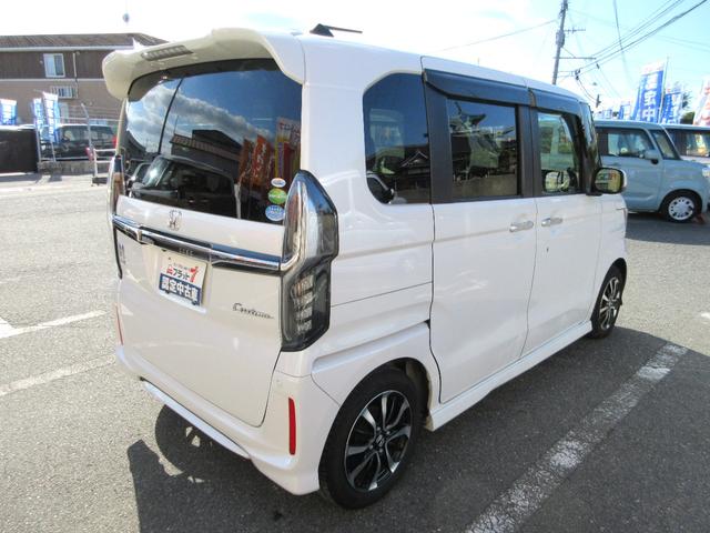 N-BOXカスタム G・Lホンダセンシング フラット7認定中古車 衝突軽減ブレーキ ワンオーナ 禁煙車 フルセグナビ ETC バックカメラ 左側電動スライドドア レーンキープアシスト アクセル踏み間違い防止装置 横滑り防止装置 障害物センサー(11枚目)