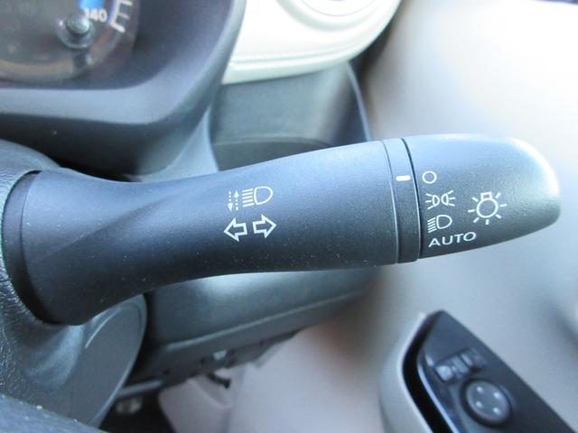 デイズ Ｘ　衝突軽減ブレーキ　禁煙車　ＥＴＣ　フルセグナビ　オートライト　レーンキープアシスト　アクセル踏み間違い防止装置　横滑り防止装置　障害物センサー　盗難防止装置（18枚目）