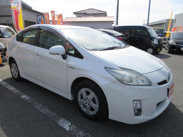 プリウス S 衝突軽減ブレーキ 禁煙車 ETC フルセグナビ キーレス ドラレコ 横滑り防止装置(8枚目)