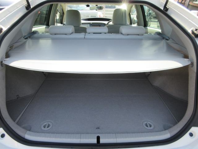 プリウス S 衝突軽減ブレーキ 禁煙車 ETC フルセグナビ キーレス ドラレコ 横滑り防止装置(14枚目)