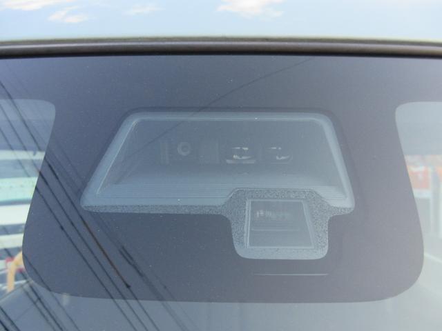 スペーシア ハイブリッドＧ　フラット７認定中古車　衝突軽減ブレーキ　ワンオーナ　禁煙車　フルセグナビ　左右スライドドア　ＥＴＣ　レーンキープアシスト　アクセル踏み間違い防止装置　横滑り防止装置　障害物センサー（9枚目）