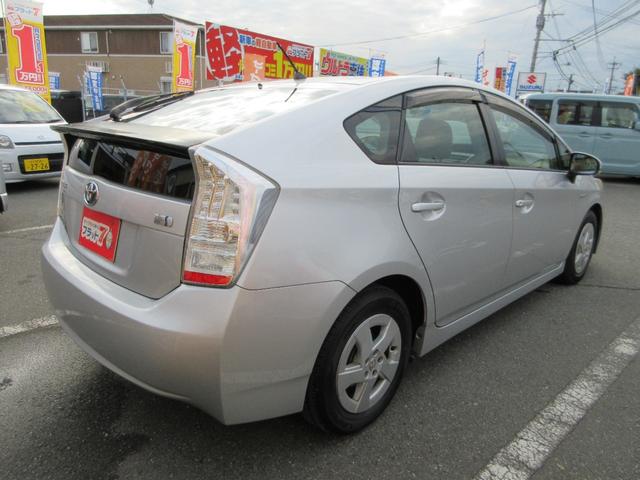 プリウス S LEDエディション 禁煙車 ETC フルセグナビ キーレス ドラレコ 横滑り防止装置(12枚目)