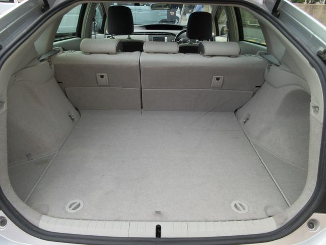 プリウス S LEDエディション 禁煙車 ETC フルセグナビ キーレス ドラレコ 横滑り防止装置(16枚目)