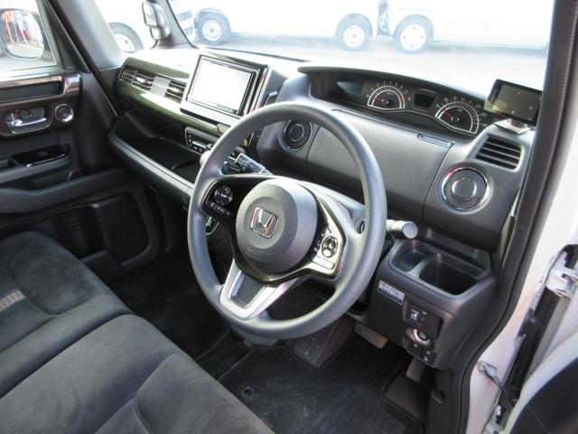 Ｎ－ＢＯＸカスタム Ｇ・Ｌホンダセンシング　フラット７認定中古車　衝突軽減ブレーキ　ワンオーナ　禁煙車　フルセグナビ　ＥＴＣ　バックカメラ　左側電動スライドドア　レーンキープアシスト　アクセル踏み間違い防止装置　横滑り防止装置　障害物センサー（43枚目）