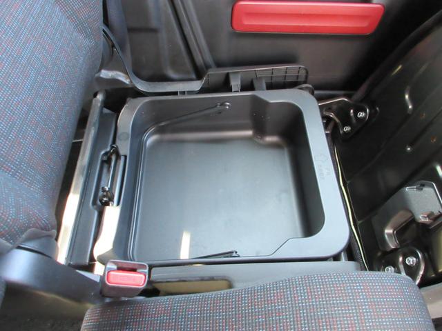 スペーシア ハイブリッドＧ　フラット７認定中古車　衝突軽減ブレーキ　ワンオーナ　禁煙車　ワンセグナビ　ＥＴＣ　ドライブレコーダー前後　ＧＰＳレーダー　レーンキープアシスト　アクセル踏み間違い防止装置　横滑り防止装置　障害物センサ（29枚目）