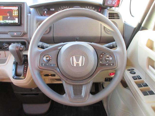 �n���h���Ń`�����l���̐؂�ւ���{�����[���̕ύX���o���܂��B