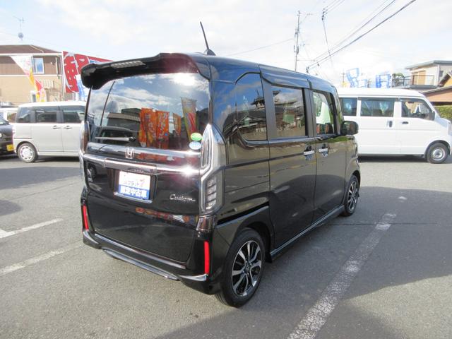 Ｎ－ＢＯＸカスタム Ｇ・Ｌホンダセンシング　フラット７認定中古車　衝突軽減ブレーキ　ワンオーナ　禁煙車　８インチフルセグナビ　バックカメラ　ＥＴＣ　ＧＰＳレーダー　レーンキープアシスト　アクセル踏み間違い防止装置　横滑り防止装置　障害物センサ（13枚目）