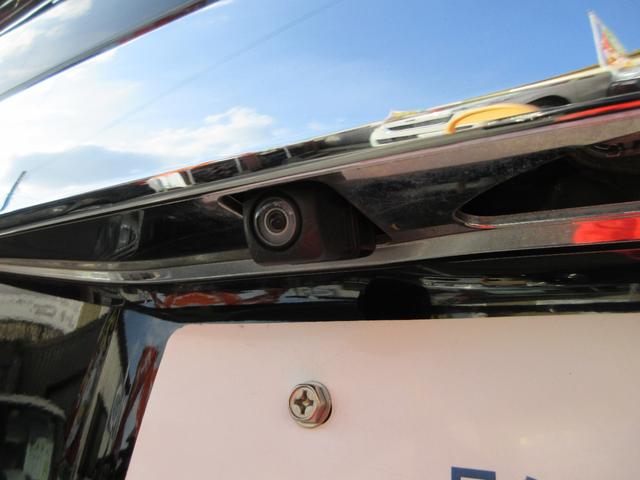 �o�b�N�J�������t���Ă���̂Ńo�b�N���鎞���S�ł���