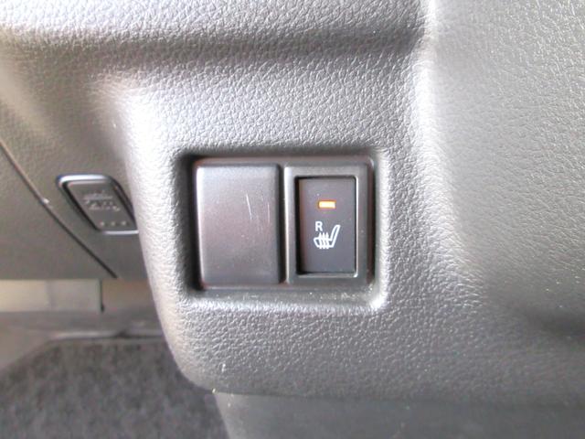 �V�[�g�q�[�^���t���Ă��܂�