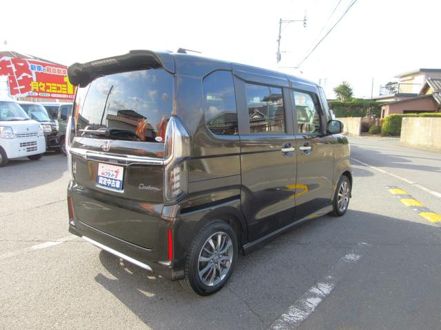 Ｎ－ＢＯＸカスタム Ｌ　フラット７認定中古車　ワンオーナー　衝突軽減ブレーキ　フルセグナビ　両側シートヒーター　バックカメラ　左側電動スライドドア　キーフリー　アクセル踏み間違い防止装置　レーンキープアシスト　障害物センサー（9枚目）