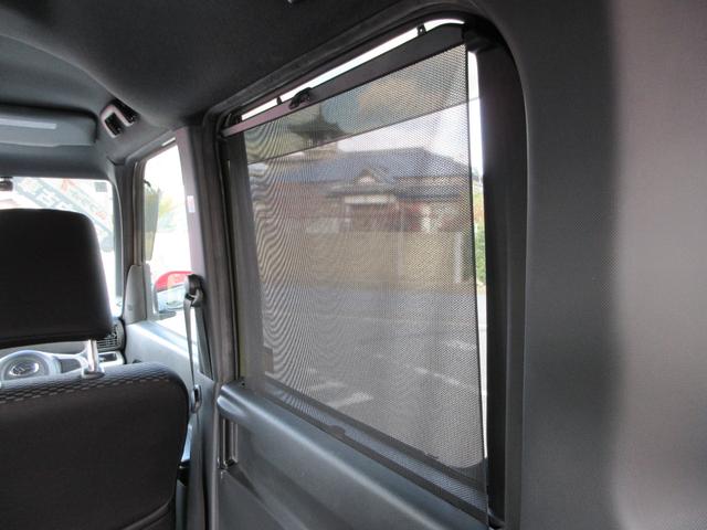 ���[���J�[�e�����t���Ă���̂ŉĂ̏���������������������ĕ֗��ȋ@�\�ł�