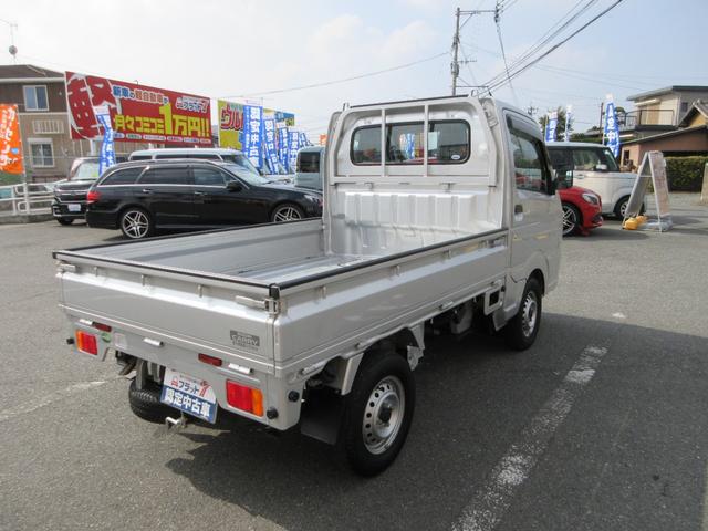 キャリイトラック ＫＣエアコン・パワステ　フラット７認定中古車　ワンオーナ　禁煙車　ワンセグナビ　ドライブレコーダー　５速マニュアルミッション　ＡＢＳ（10枚目）