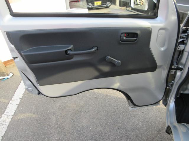 キャリイトラック ＫＣエアコン・パワステ　フラット７認定中古車　ワンオーナ　禁煙車　ワンセグナビ　ドライブレコーダー　５速マニュアルミッション　ＡＢＳ（22枚目）