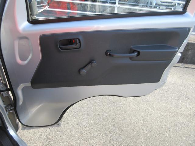 キャリイトラック ＫＣエアコン・パワステ　フラット７認定中古車　ワンオーナ　禁煙車　ワンセグナビ　ドライブレコーダー　５速マニュアルミッション　ＡＢＳ（23枚目）