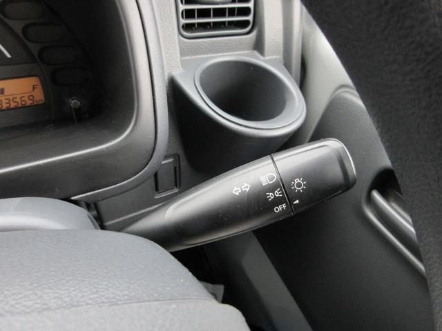 キャリイトラック ＫＣエアコン・パワステ　フラット７認定中古車　ワンオーナ　禁煙車　ワンセグナビ　ＥＴＣ　ドライブレコーダー　ＧＰＳスピードレーダー　バックカメラ　５速マニュアルミッション　ＡＢＳ（17枚目）