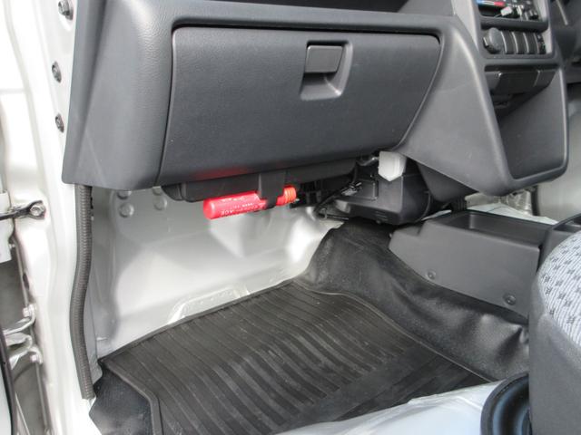 キャリイトラック ＫＣエアコン・パワステ　フラット７認定中古車　ワンオーナ　禁煙車　ワンセグナビ　ＥＴＣ　ドライブレコーダー　ＧＰＳスピードレーダー　バックカメラ　５速マニュアルミッション　ＡＢＳ（25枚目）