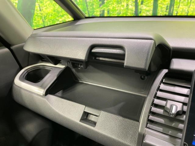 フィット ｅ：ＨＥＶホーム　禁煙車　純正９型ナビ　ホンダセンシング　アダプティブクルーズコントロール　ＬＥＤヘッドライト　バックカメラ　オートエアコン　ＥＴＣ　ドライブレコーダー　Ｂｌｕｅｔｏｏｔｈ　パーキングセンサーシステム（52枚目）