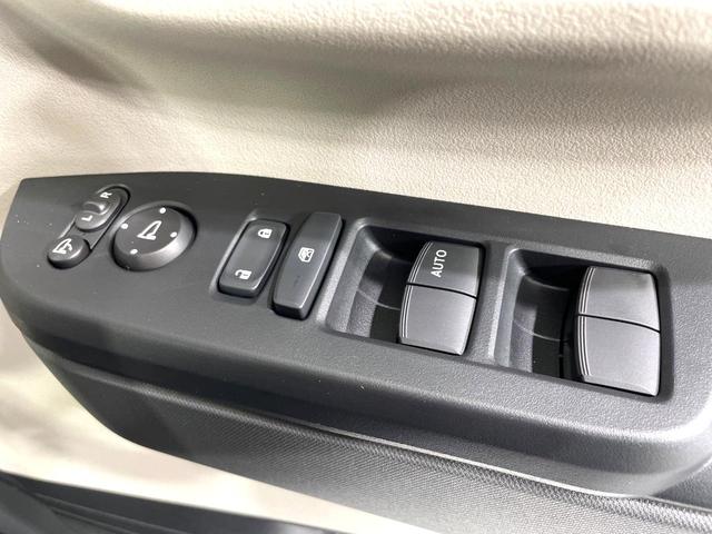 Ｎ－ＢＯＸ ベースグレード　届出済未使用車　ホンダセンシング　パワースライドドア　アダプティブクルーズ　ＬＥＤヘッドライト　オートハイビーム　コーナーセンサー　スマートキー　オートエアコン　電動格納ミラー　アイドリングストップ（32枚目）