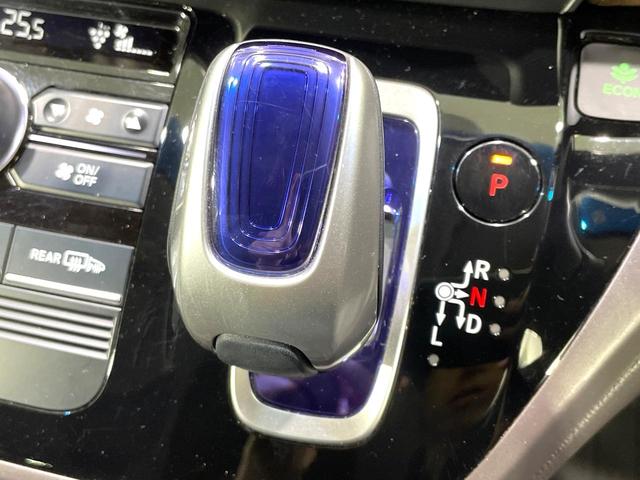 フリードハイブリッド ハイブリッド・Ｇホンダセンシング　禁煙車　フリップダウンモニター　両側電動スライドドア　純正ＳＤナビ　バックカメラ　Ｂｌｕｅｔｏｏｔｈ接続　フルセグＴＶ　アダプティブクルーズ　ＬＥＤヘッドライト　スマートキー　ＥＴＣ　オートエアコン（31枚目）