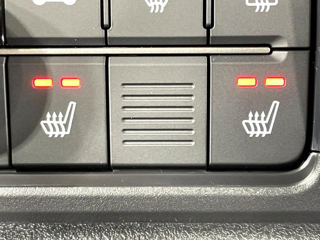 Ｎ－ＢＯＸカスタム ベースグレード　届出済未使用車　ホンダセンシング　アダプティブクルーズ　電動スライドドア　ＬＥＤヘッドライト　オートハイビーム　シートヒーター　オートエアコン　純正１４インチＡＷ　リアサンシェード（5枚目）