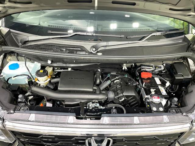 Ｎ－ＢＯＸカスタム ベースグレード　届出済未使用車　ホンダセンシング　アダプティブクルーズ　電動スライドドア　ＬＥＤヘッドライト　オートハイビーム　シートヒーター　オートエアコン　純正１４インチＡＷ　リアサンシェード（18枚目）