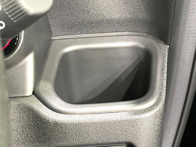 Ｎ－ＢＯＸカスタム ベースグレード　届出済未使用車　ホンダセンシング　アダプティブクルーズ　電動スライドドア　ＬＥＤヘッドライト　オートハイビーム　シートヒーター　オートエアコン　純正１４インチＡＷ　リアサンシェード（41枚目）