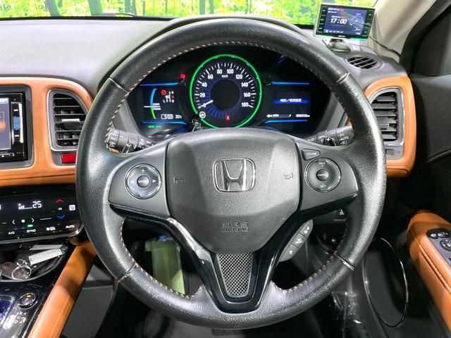 ヴェゼル ハイブリッドＺ　禁煙車　純正ナビ　シティブレーキアクティブシステム　ブラウン内装　フルセグＴＶ　バックカメラ　ＥＴＣ　ハーフレザーシート　シートヒーター　ＬＥＤヘッドライト　ルーフレール　クルーズコントロール（11枚目）