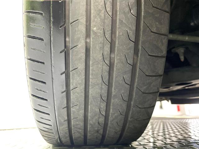 ヴォクシー ハイブリッドＺＳ　禁煙車　純正９型ナビ　フリップダウンモニター　両側電動スライドドア　セーフティセンス　フルセグＴＶ　ＥＴＣ　クルーズコントロール　ＬＥＤヘッドライト　シートヒーター　７人乗り　スマートキー（27枚目）