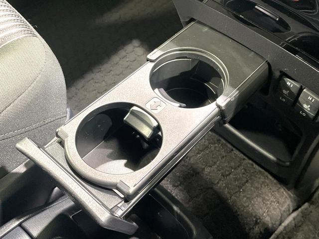 ヴォクシー ハイブリッドＺＳ　禁煙車　純正９型ナビ　フリップダウンモニター　両側電動スライドドア　セーフティセンス　フルセグＴＶ　ＥＴＣ　クルーズコントロール　ＬＥＤヘッドライト　シートヒーター　７人乗り　スマートキー（63枚目）