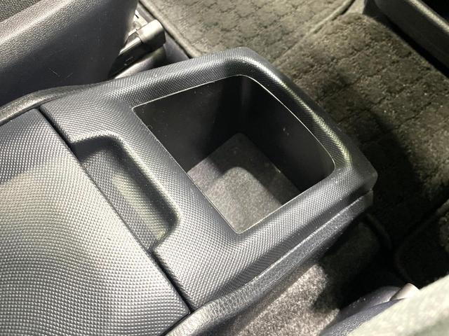ヴォクシー ハイブリッドＺＳ　禁煙車　純正９型ナビ　フリップダウンモニター　両側電動スライドドア　セーフティセンス　フルセグＴＶ　ＥＴＣ　クルーズコントロール　ＬＥＤヘッドライト　シートヒーター　７人乗り　スマートキー（66枚目）
