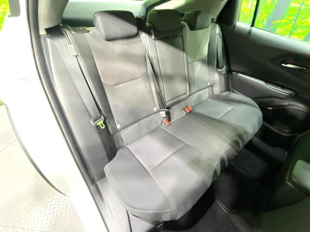 プリウス Ｇ　禁煙車　純正８型ディスプレイオーディオ　セーフティセンス　フルセグＴＶ　バックカメラ　ＥＴＣ２．０　レーダークルーズ　ＬＥＤヘッドライト　純正１９インチＡＷ　シートヒーター　オートエアコン（9枚目）