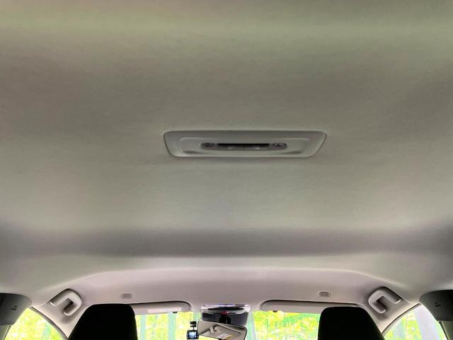 プリウス Ｇ　禁煙車　純正８型ディスプレイオーディオ　セーフティセンス　フルセグＴＶ　バックカメラ　ＥＴＣ２．０　レーダークルーズ　ＬＥＤヘッドライト　純正１９インチＡＷ　シートヒーター　オートエアコン（35枚目）