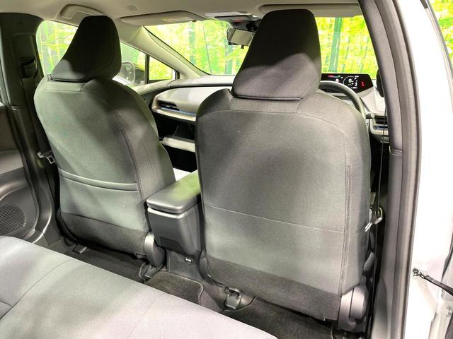 プリウス Ｇ　禁煙車　純正８型ディスプレイオーディオ　セーフティセンス　フルセグＴＶ　バックカメラ　ＥＴＣ２．０　レーダークルーズ　ＬＥＤヘッドライト　純正１９インチＡＷ　シートヒーター　オートエアコン（38枚目）