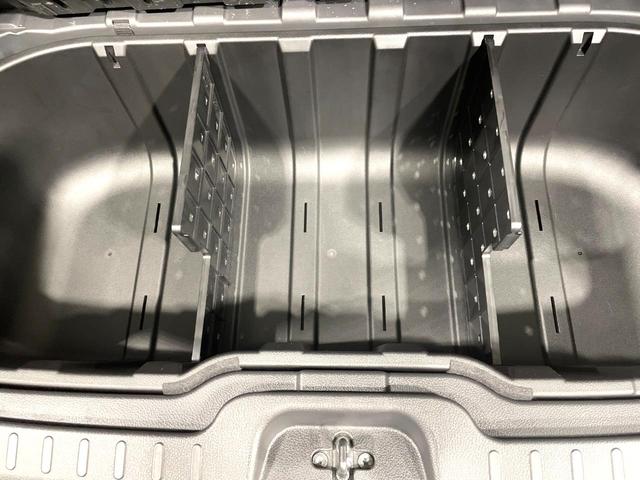 セレナ ハイウェイスター　Ｖセレクション　禁煙車　セーフティパックＢ　プロパイロット　純正９型ナビ　フリップダウンモニター　全周囲カメラ　ハンズフリー両側電動スライドドア　エマージェンシーブレーキ　ＬＥＤヘッド　ドライブレコーダー　ＥＴＣ（61枚目）