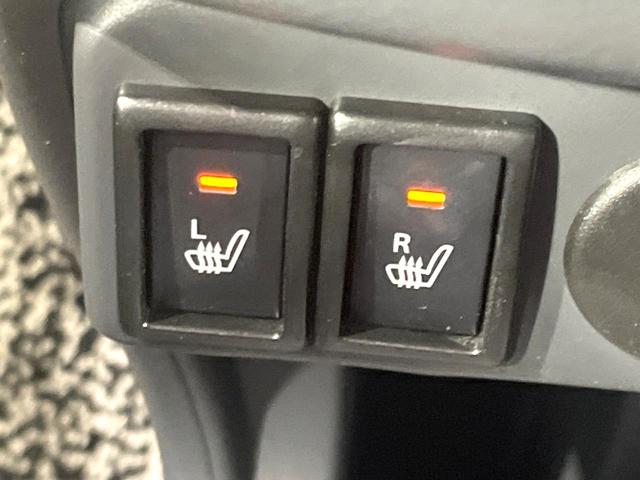 ハスラー タフワイルド　禁煙車　デュアルカメラブレーキサポート　２トーンカラー　純正ディスプレイオーディオ　バックカメラ　Ｂｌｕｅｔｏｏｔｈ接続　スマートキー　シートヒーター　ＨＩＤヘッド／ＬＥＤフォグ　ハーフレザーシート（5枚目）