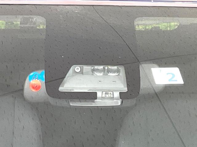 アクア Sスタイルブラック 禁煙車 純正ナビ フルセグTV セーフティセンスC フルセグTV バックカメラ ETC LEDヘッドライト LEDフロントフォグ シートヒーター オートエアコン スマートキー プッシュスタート(3枚目)