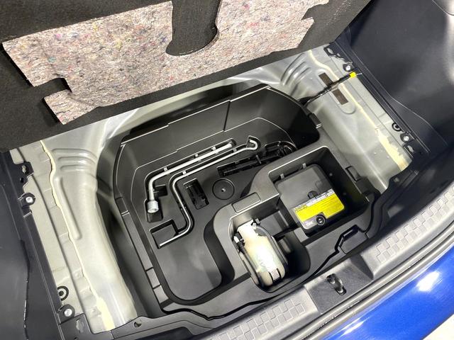 アクア Sスタイルブラック 禁煙車 純正ナビ フルセグTV セーフティセンスC フルセグTV バックカメラ ETC LEDヘッドライト LEDフロントフォグ シートヒーター オートエアコン スマートキー プッシュスタート(26枚目)