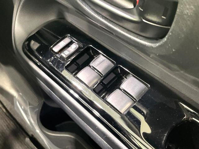 アクア Sスタイルブラック 禁煙車 純正ナビ フルセグTV セーフティセンスC フルセグTV バックカメラ ETC LEDヘッドライト LEDフロントフォグ シートヒーター オートエアコン スマートキー プッシュスタート(39枚目)