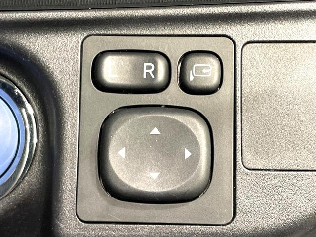 アクア Sスタイルブラック 禁煙車 純正ナビ フルセグTV セーフティセンスC フルセグTV バックカメラ ETC LEDヘッドライト LEDフロントフォグ シートヒーター オートエアコン スマートキー プッシュスタート(41枚目)